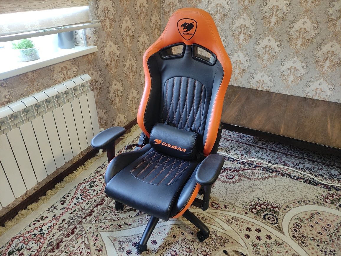 Cougar кресло в отличном состояний