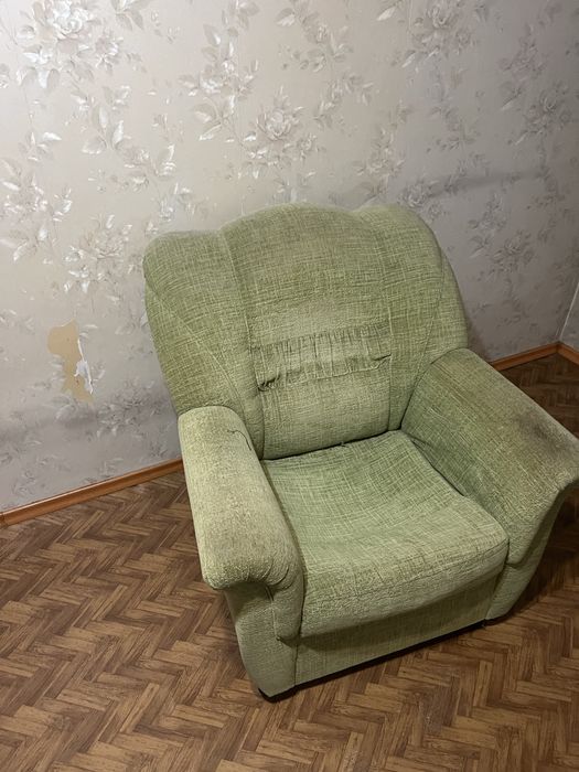 Диван из нормального материала