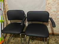 Офисные стулья новые Dafna