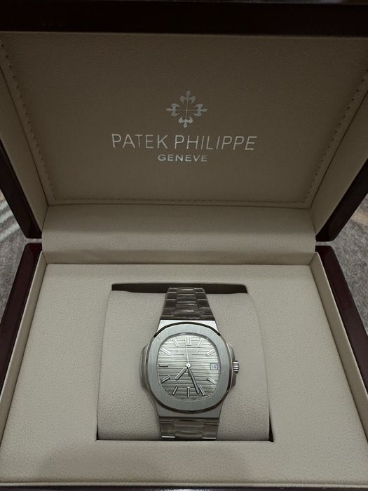 Часы Patek Philippe