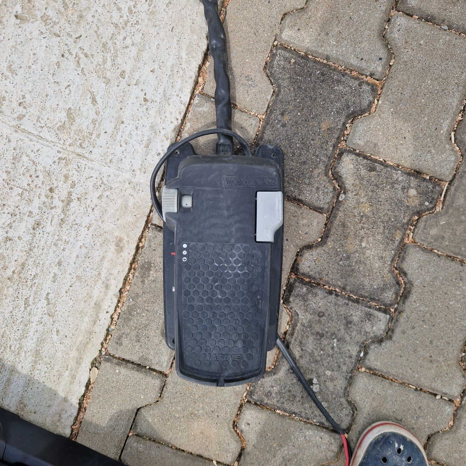 Barca aluminiu cu motor