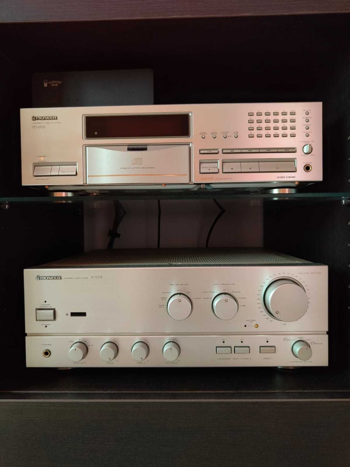 Pioneer (amplificator 701R + CD player PD S701)