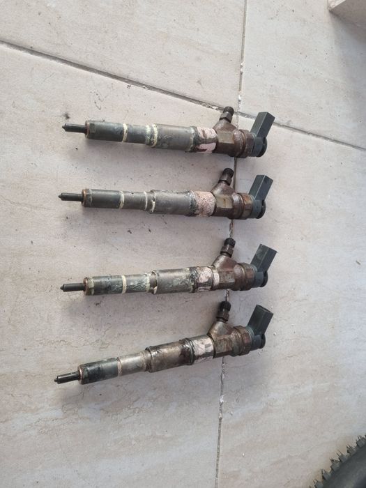 Injectoare bmw 163 cp  seria 1  seria3