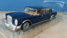 Macheta Mercedes Benz 600 LWB W100 Pullman 1969 albastru- MCG 1/18