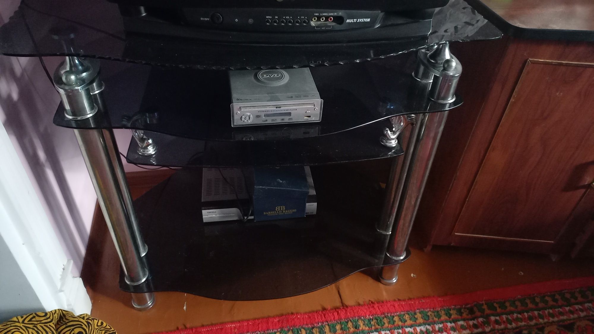 Televizor podstavka komplekt sotiladi