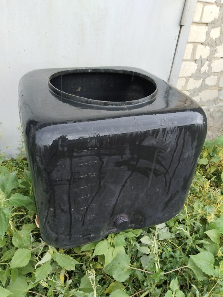 Продам Бак для душа