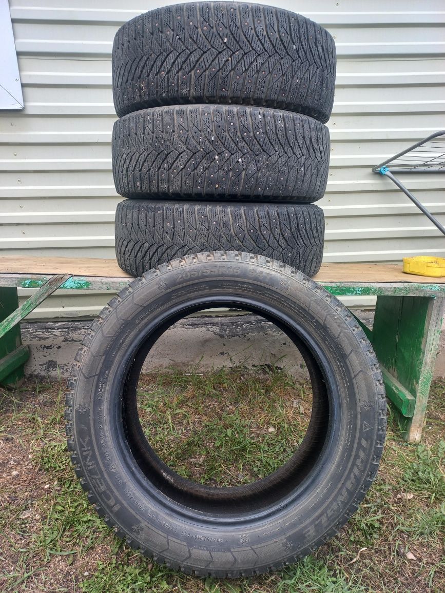 Продам комплект шины 4 шт