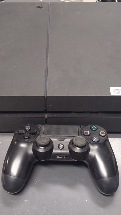 Игра PS 4 500GB + Джойстик