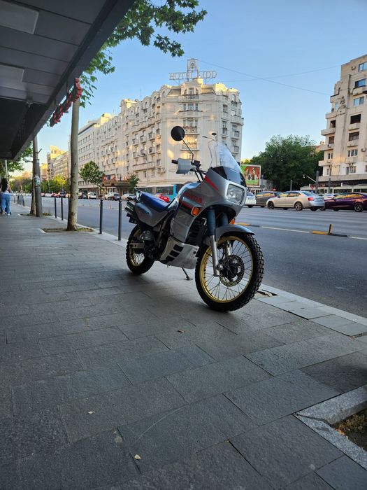 Carti reviste M Honda Transalp 600v motocicleta