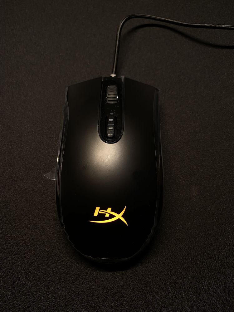 продам игровую мышку Hyperx Pulsefire core rgb