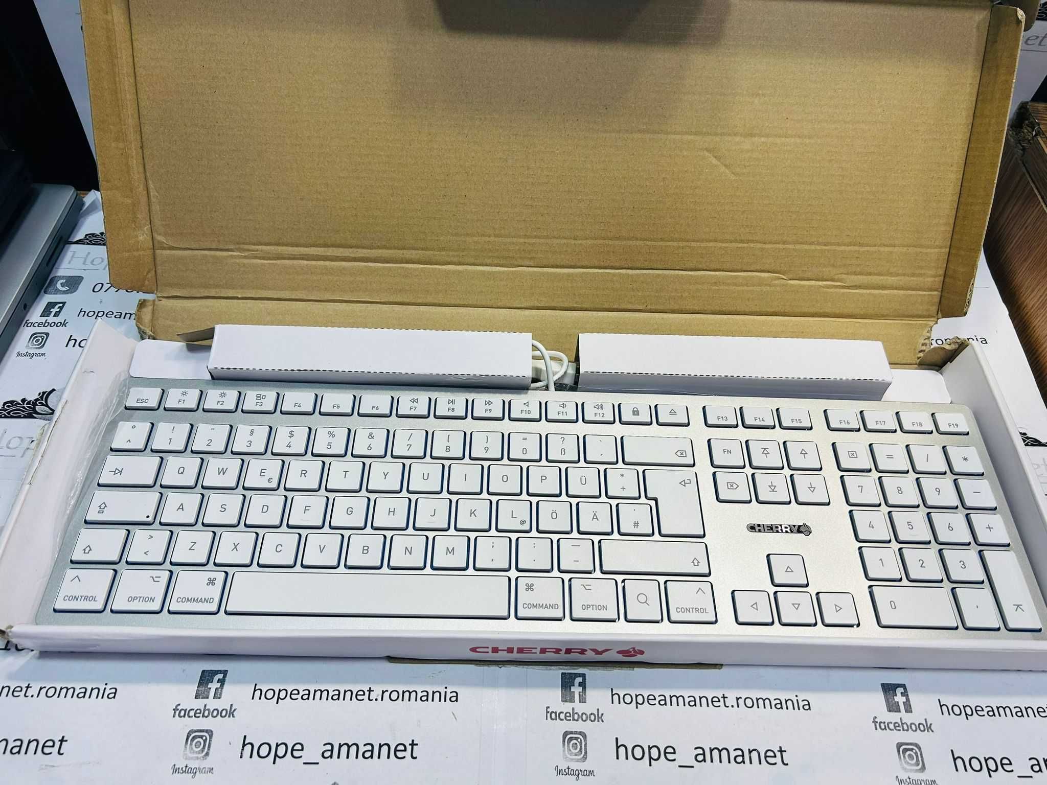 Hope Amanet P12 /  Tastatura KC 6000 Slim
