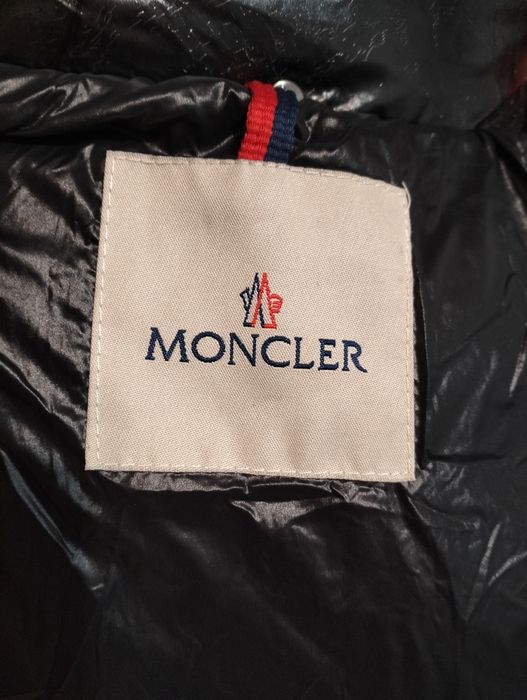 Geaca Moncler mărimea 4(M-L)