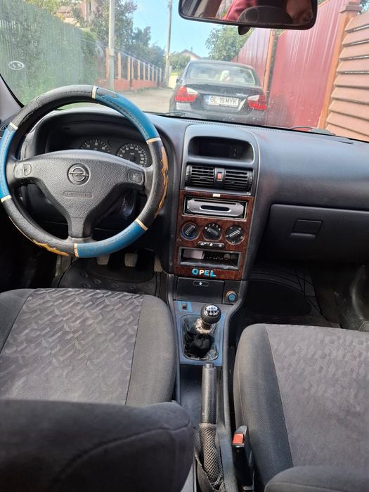 Vând Opel Astra 2004
