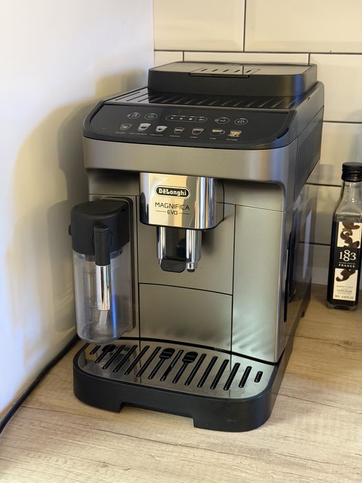 Espressor automat De’Longhi Magnifica Evo ECAM290.81.TB