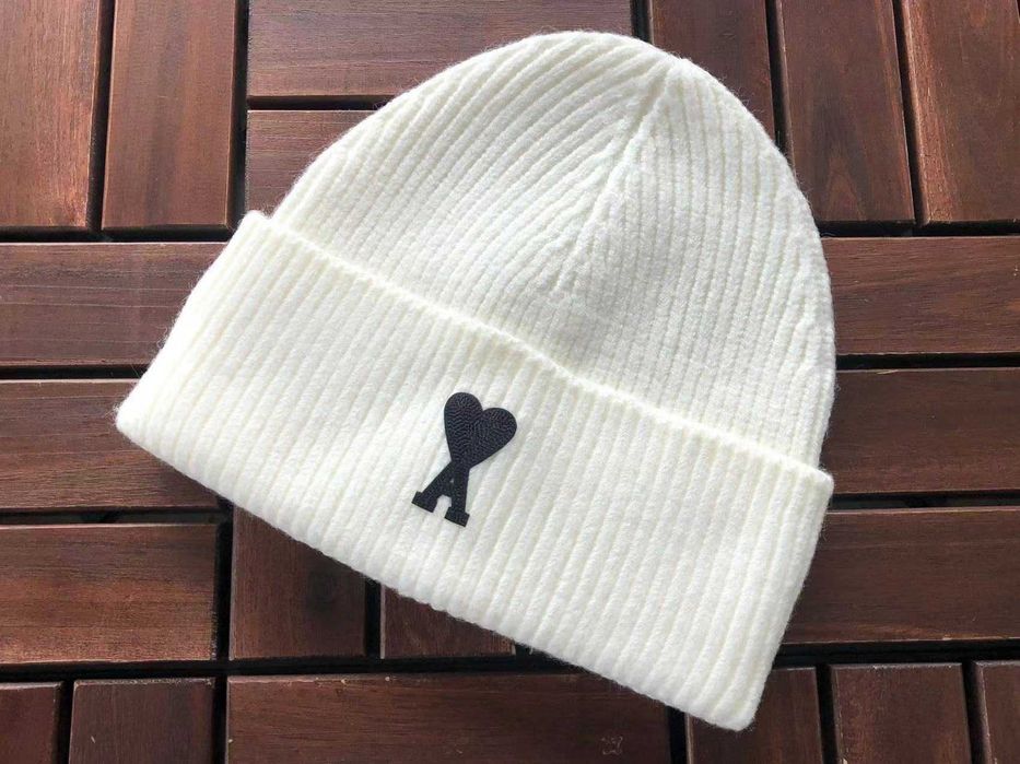 Caciula AMI Paris Premium