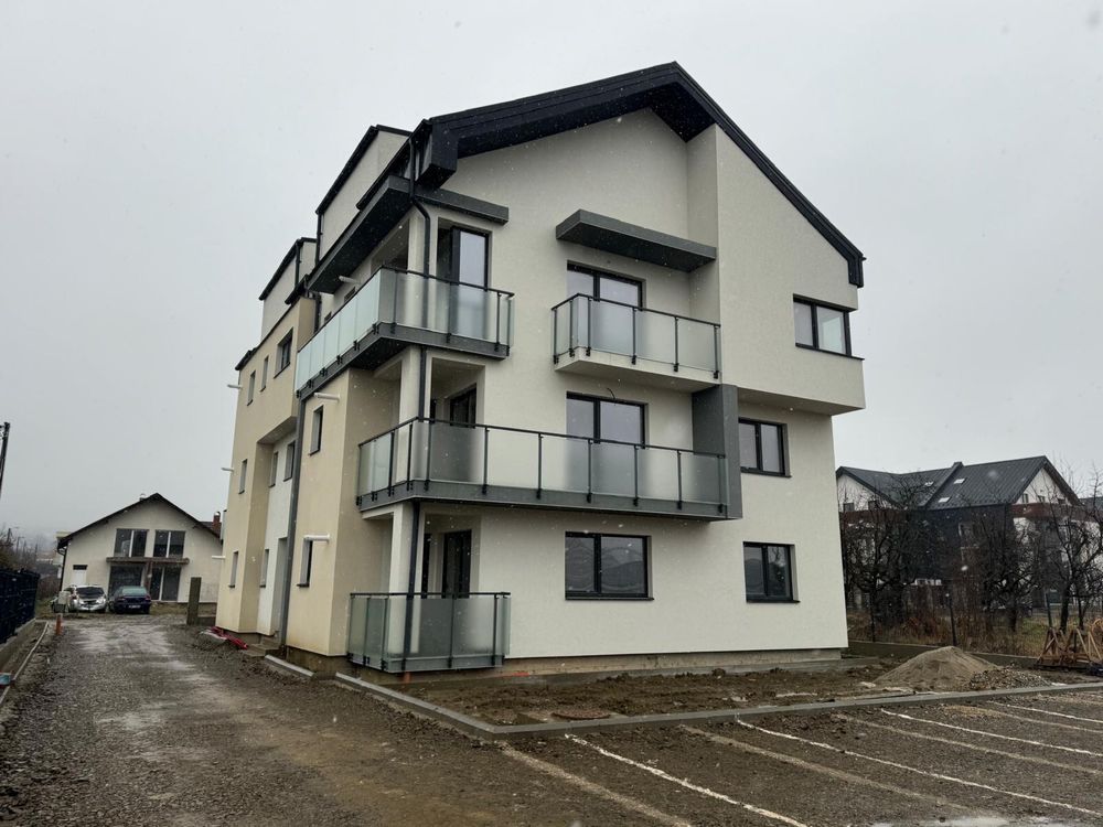 BLOC NOU, Apartamente 3 camere, Zona Lamaitei