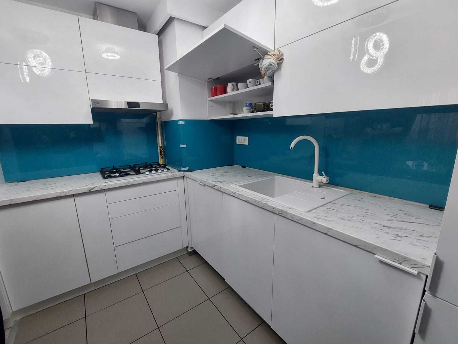 Sticla colorata printata brau antistropi contrablat backsplash