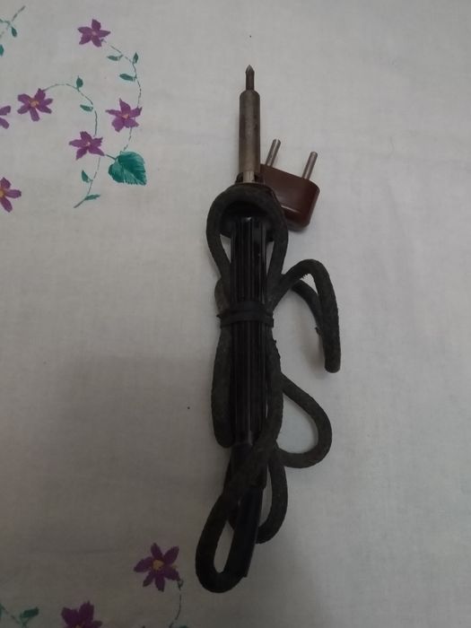 Паяльник электрический 220вольт 65ватт. 12вольт 25ватт. Жало паяльные.