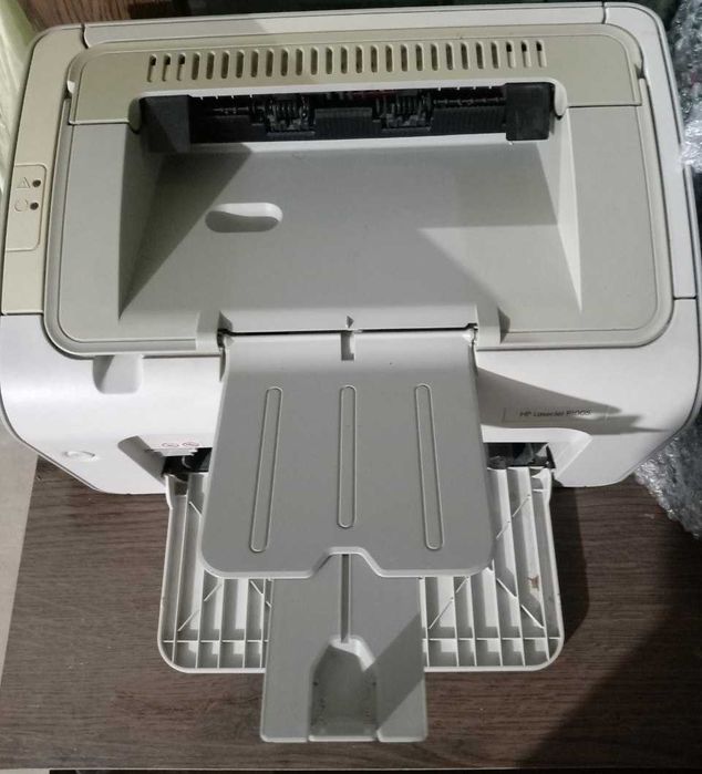 Принтер HP lazer jet P1005