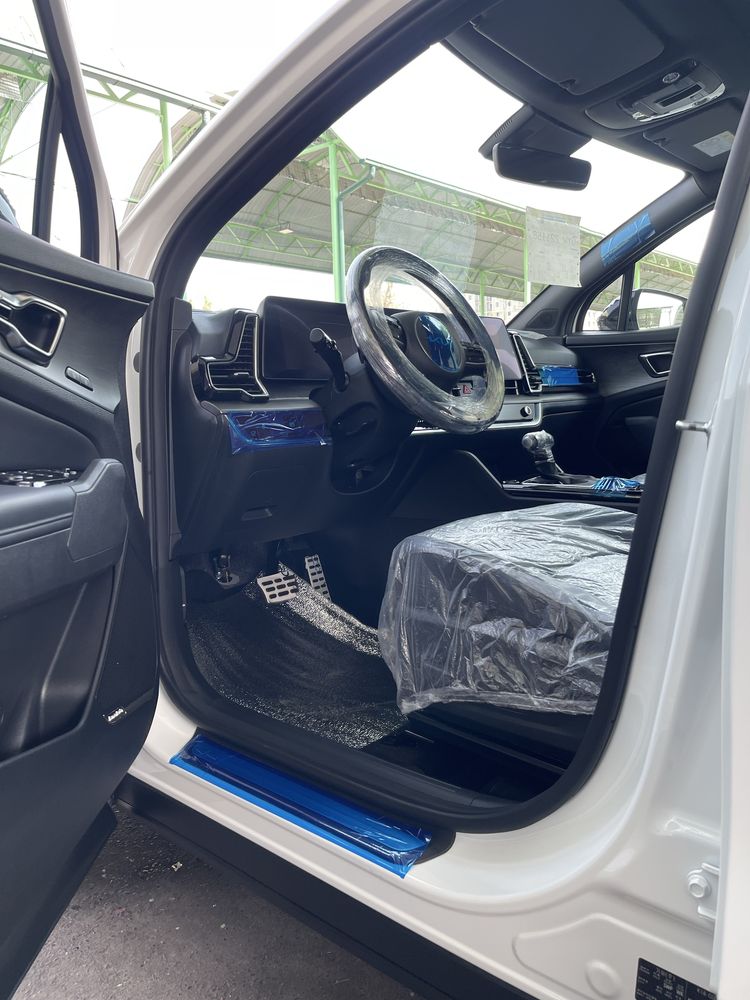 Kia Sportage 2023 yil 2litrli full