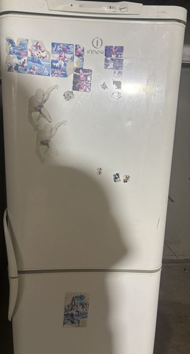 Холодильник  б/у indesit