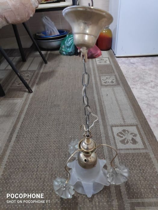 Люстра на потолок