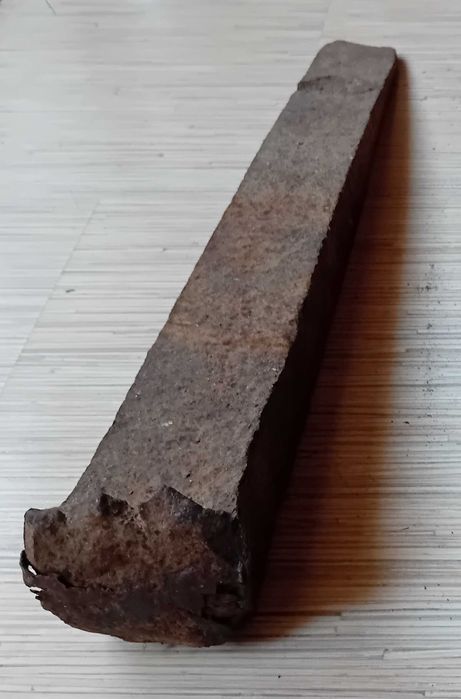 Голям клин/кама за цепене на дърва и сатър