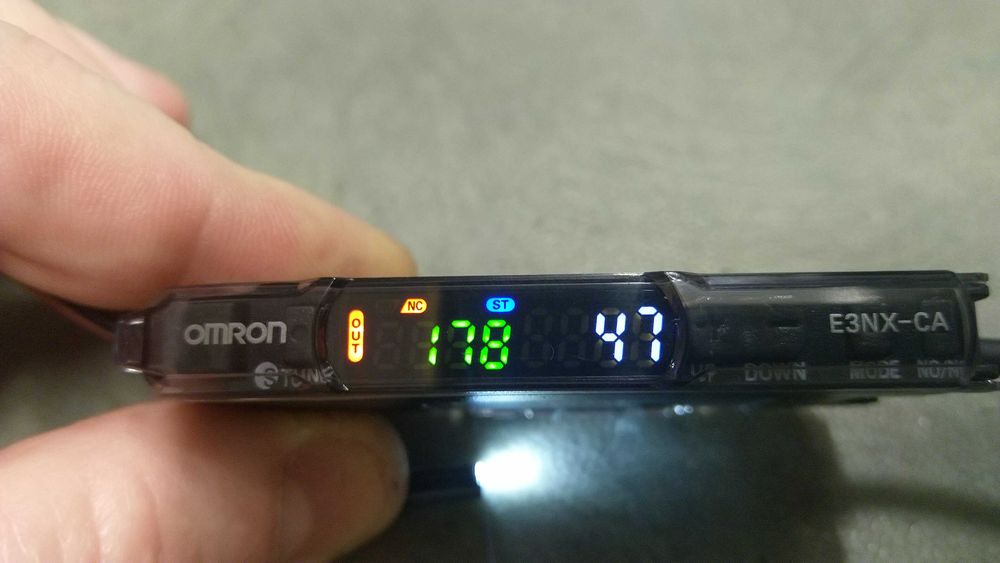 SENZORI Omron fiber sensor E3NX-CA series / KEYENCE CZ-K1P