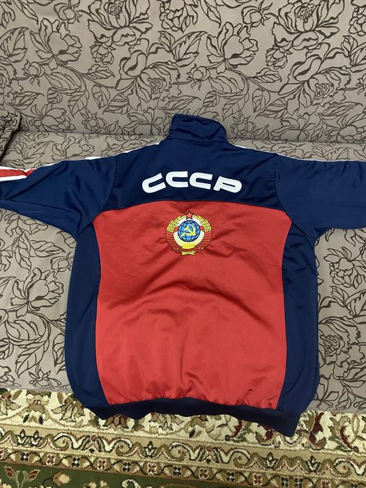 Продам кофта, спортивная одежда