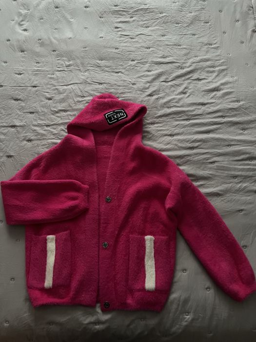 Дамска кашмирена жилетка в цикламено