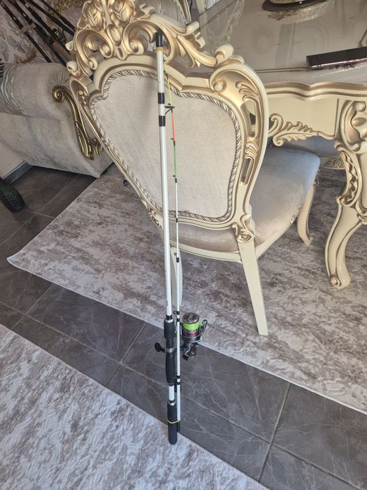 2бр въдици на фидер