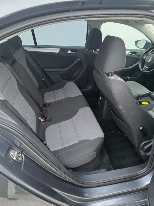 Volkswagen Jetta 1.4 hybrid automat xenon navi Senzori Jante Import Nl