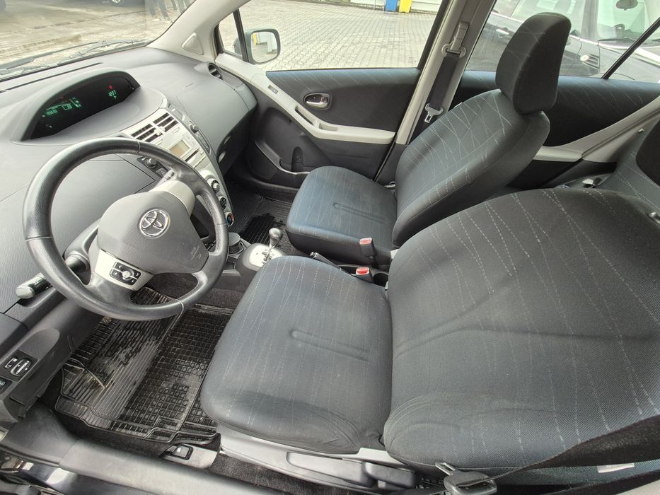 Toyota Yaris 1,3 benzina Automata 2008