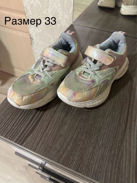 Обувь на девочку