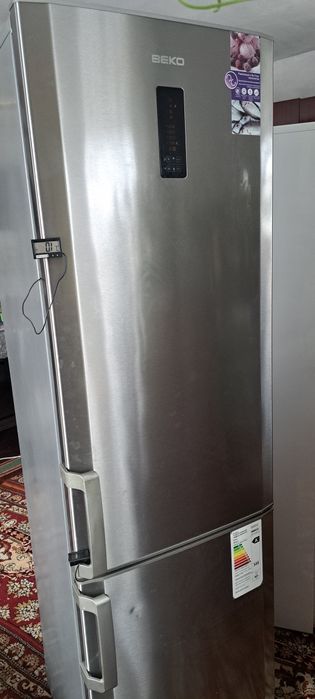 Холодильник BEKO