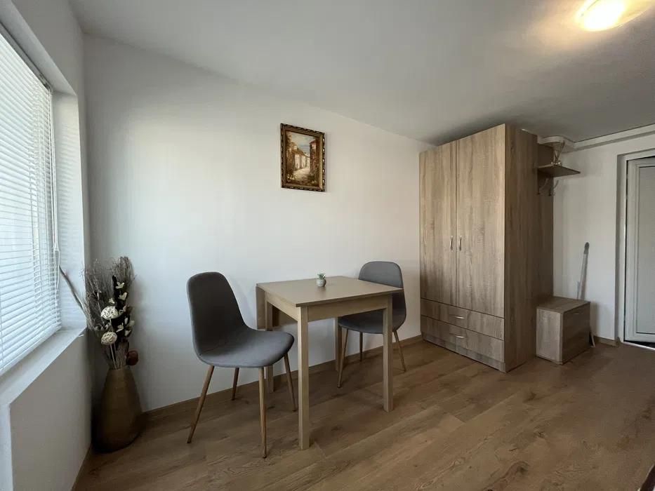 Едностаен апартамент, под наем, Окръжна болница