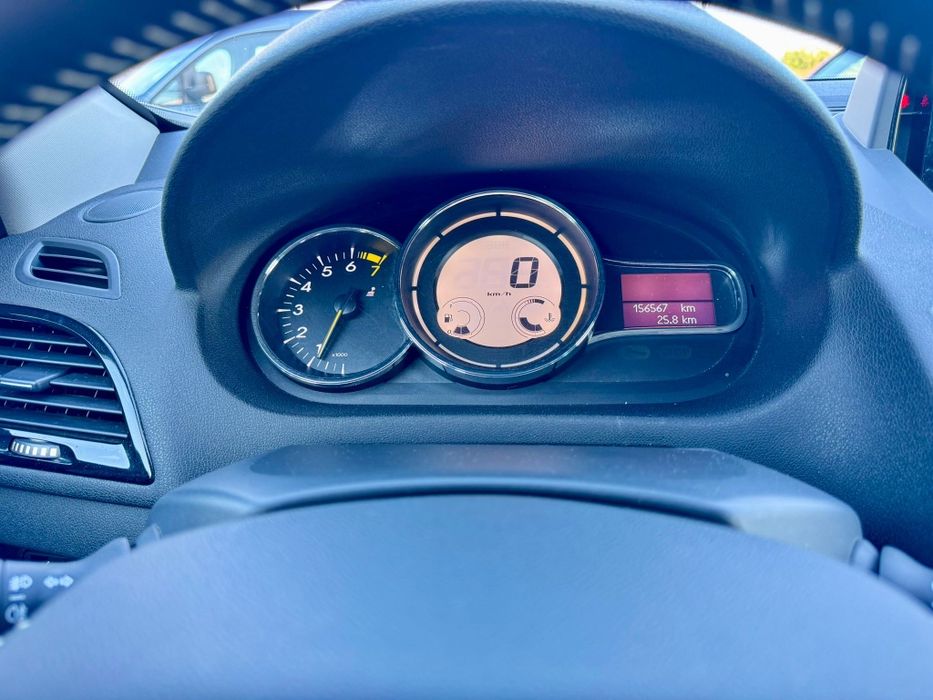 Renault Megane bose edition ( 2015 EURO 5 )