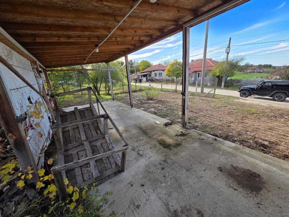 Продава се парцел