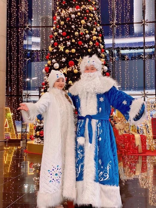 Срочно Продажа костюма Дед мороз и снегурочка