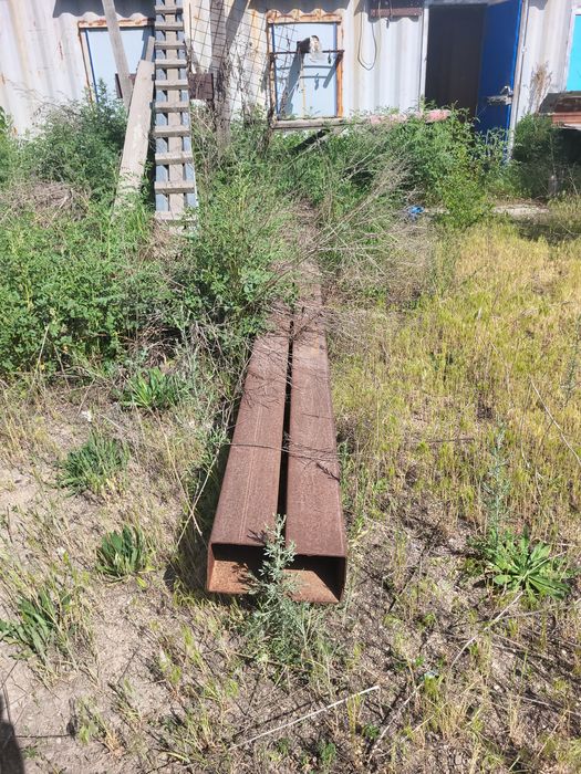 Профильная труба 160 * 160 * 4 мм по 6 метров 2 шт.