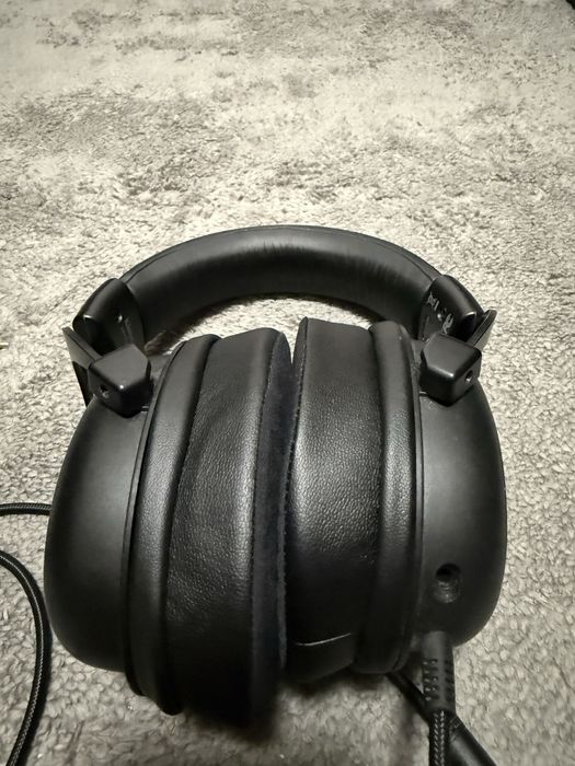 Casti HyperX Cloud Core