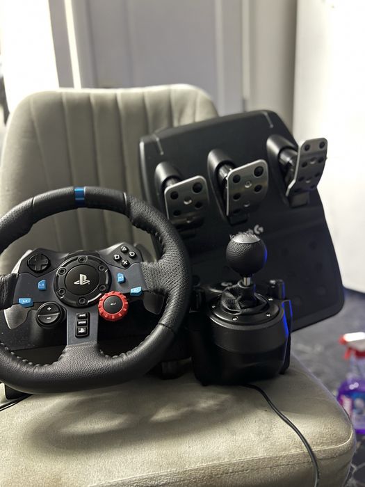 Vand volan logitech g29