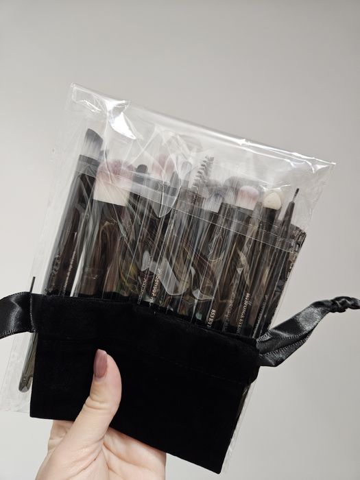 Pensule machiaj sensopro