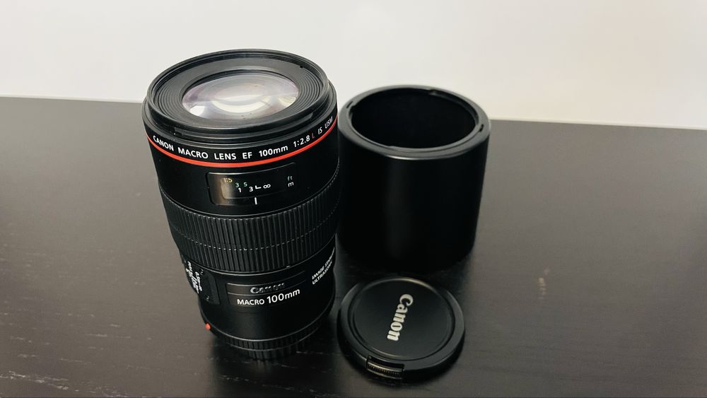 Canon 100mm 2.8 L macro