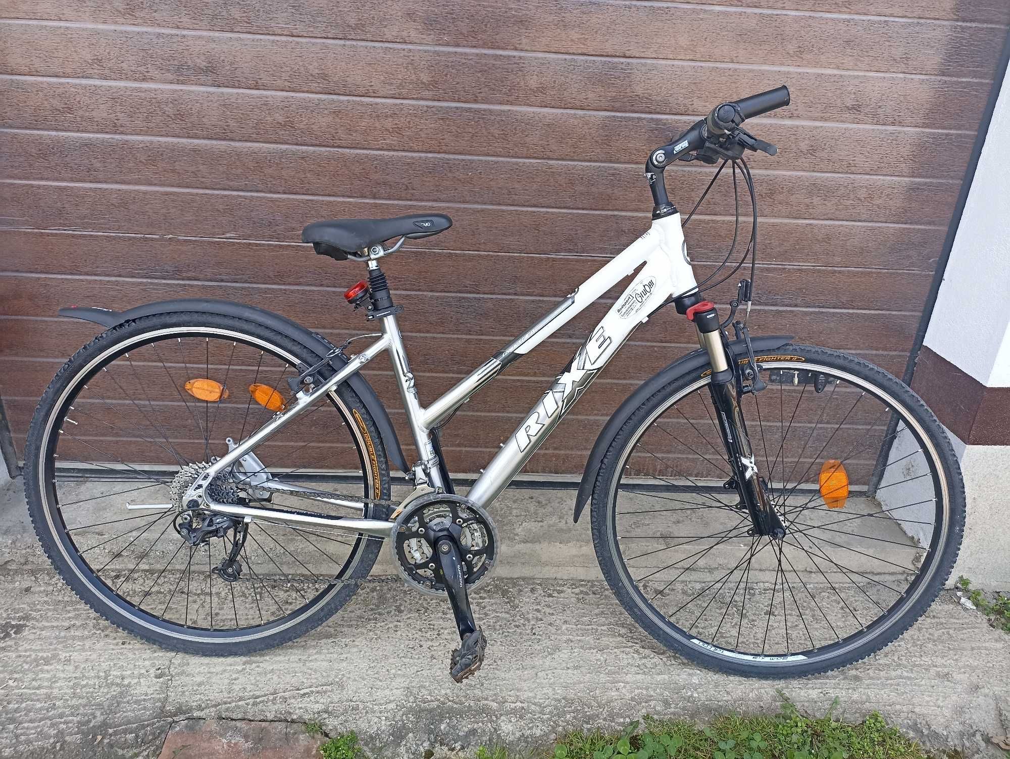 Bicicleta fete femei dama dame 28'' PRET DE EXTRASEZON