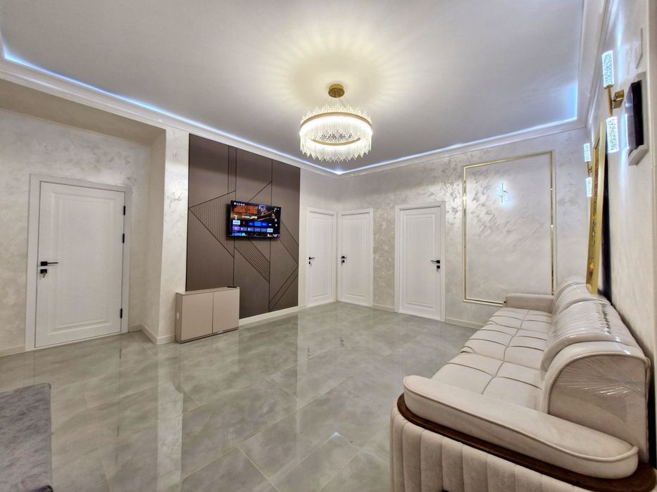 4 комнатная квартира в Новостройке Шота Руставели