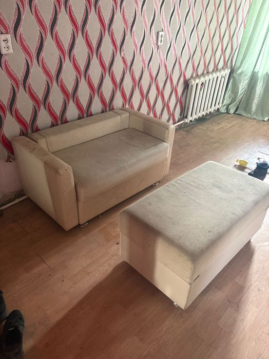 Отдам мебель в хорошие руки)
