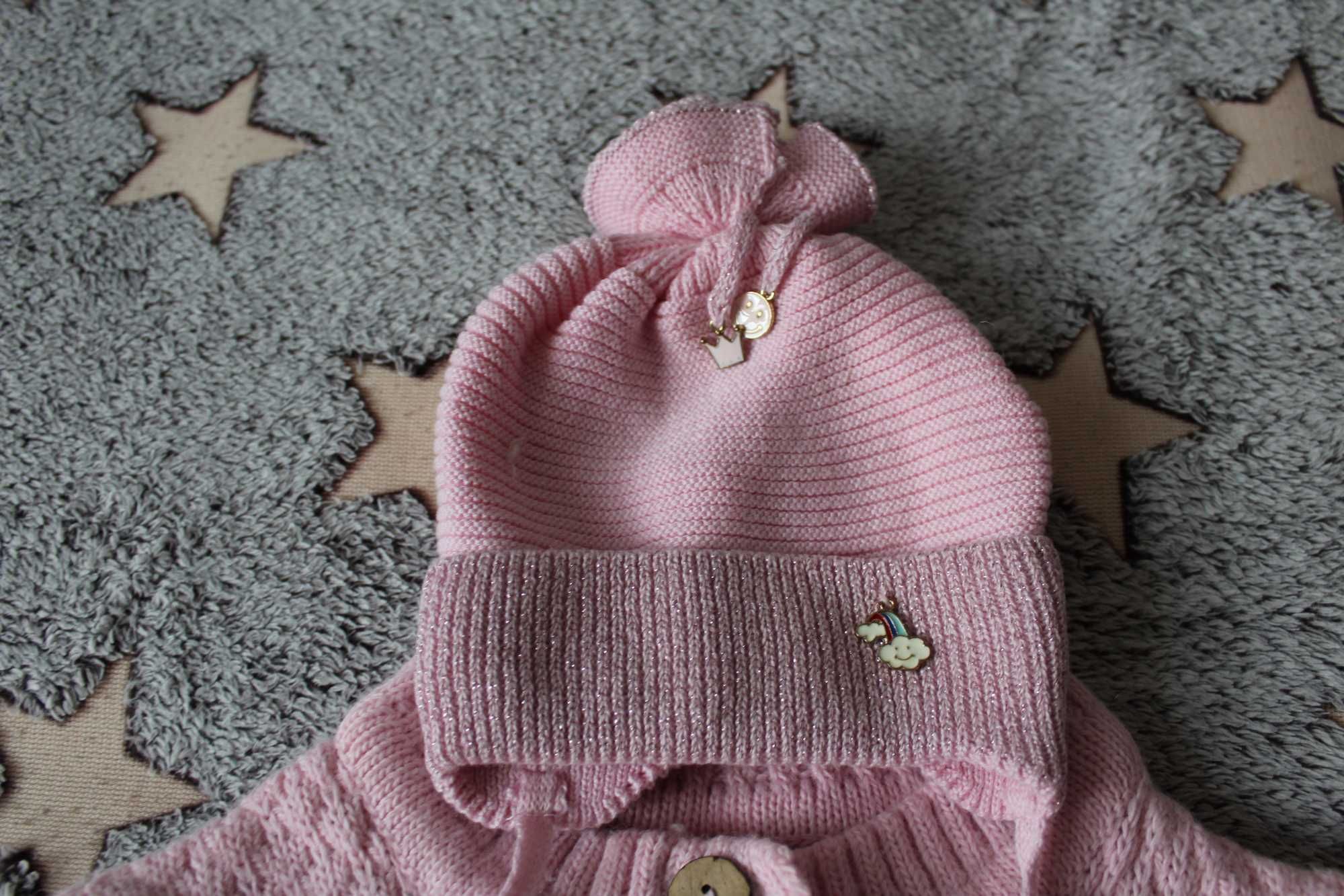 Вязаный тёплый  комбинезон на новорождённого с шапочкой до 8 месяцев