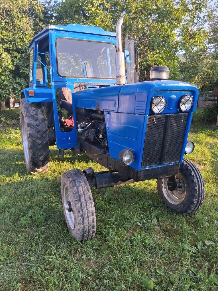 Vând tractor David brown