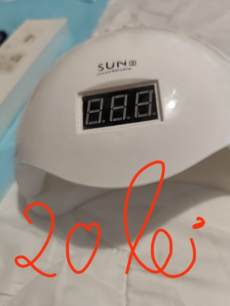 Vând produse unghii  , urgent !